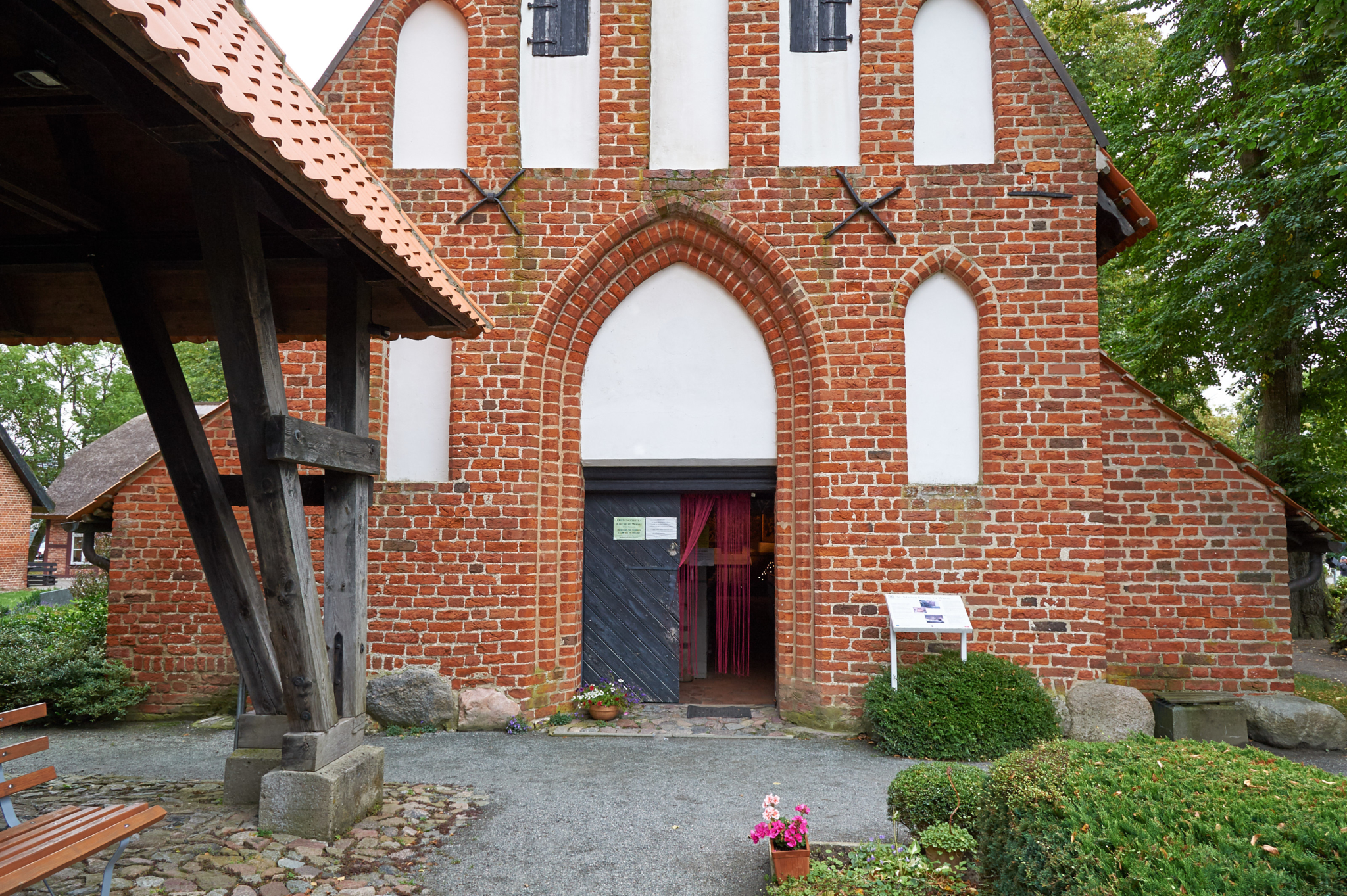 Ummanz Kirche